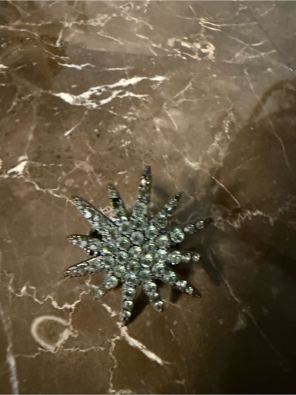 Fashion Nova Black and Silver Starburst Rhinestone Ring